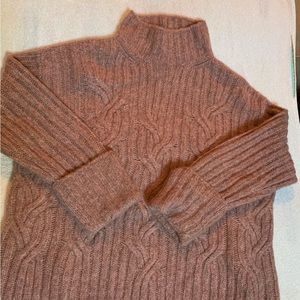 Women’s Vince Sweater, Size Large